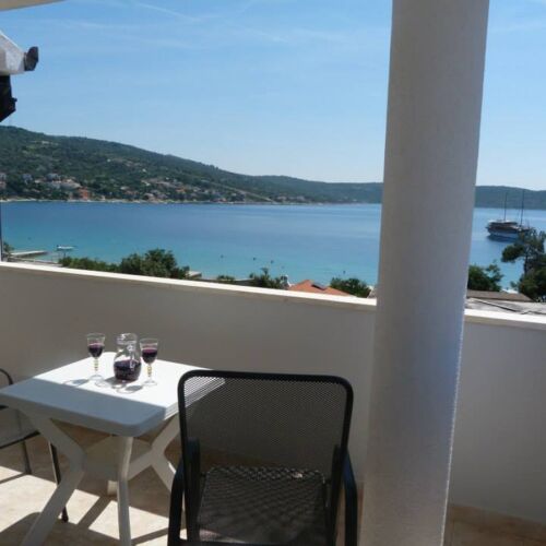 Sea View 1-Room Air Conditioned Apartment for 2 Persons AS-6024-a