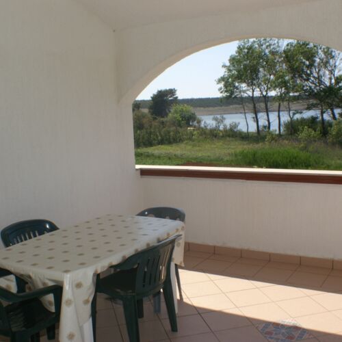 Sea View 2-Room Air Conditioned Apartment for 4 Persons A-230-c