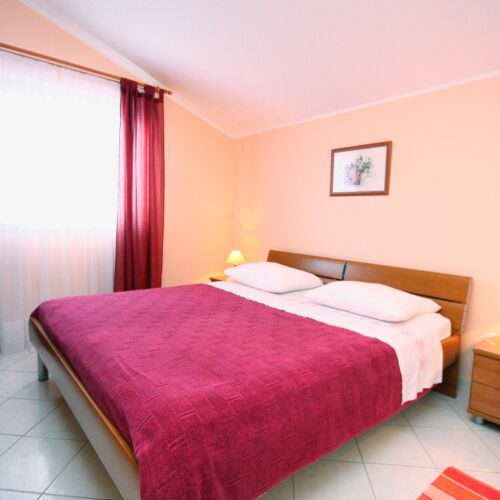 Sea View 1-Room Air Conditioned Apartment for 4 Persons A-5229-a