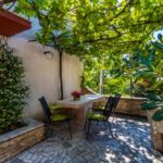 Apartmanok Parkolóhellyel Krnica, Marcana - 7358 Krnica