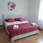 Klimatiziran soba sa 3 kreveta(om) (za 3 osoba(e)) S-13102-b