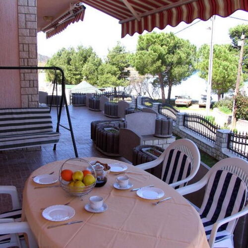 Tengerre néző légkondicionált 5 fős apartman 2 hálótérrel A-334-a