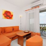 Sea View 2-Room Air Conditioned Apartment for 4 Persons A-5295-a
