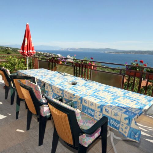 Apartament 8-osobowy z klimatyzacją z widokiem na morze z 3 pomieszczeniami sypialnianymi A-5491-a