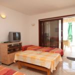Sea View 1-Room Apartment for 4 Persons with Terrace A-8406-b