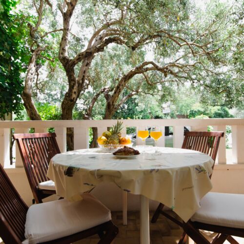 Apartament 6-osobowy z klimatyzacją z tarasem z 2 pomieszczeniami sypialnianymi A-2773-a