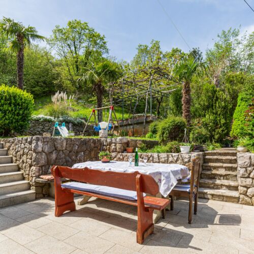 1-Zimmer-Apartment für 3 Personen mit Klimaanlage und Terasse AS-7796-b