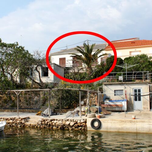 Apartament 13-osobowy z tarasem z widokiem na morze z 6 pomieszczeniami sypialnianymi A-6470-a