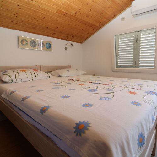 Apartament 2-osobowy z klimatyzacją z tarasem z 1 pomieszczeniem sypialnianym AS-11402-b