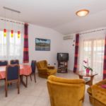 Sea View 2-Room Air Conditioned Apartment for 4 Persons A-7495-a
