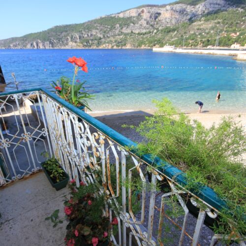 Apartament 4-osobowy z klimatyzacją z widokiem na morze z 2 pomieszczeniami sypialnianymi