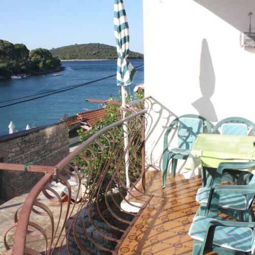 Apartament cu aer condiționat cu vedere spre mare cu 2 camere pentru 4 pers. A-5188-a