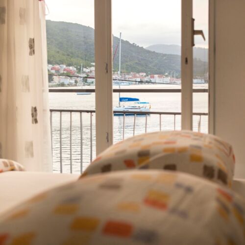 Apartament 4-osobowy z klimatyzacją z widokiem na morze z 1 pomieszczeniem sypialnianym A-8525-a