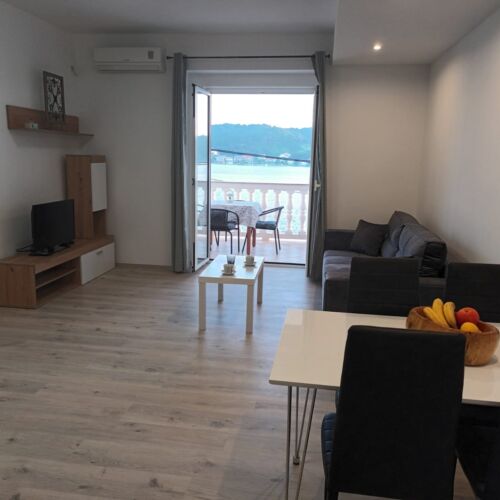 Apartament 4-osobowy z klimatyzacją z widokiem na morze z 1 pomieszczeniem sypialnianym A-2016-a