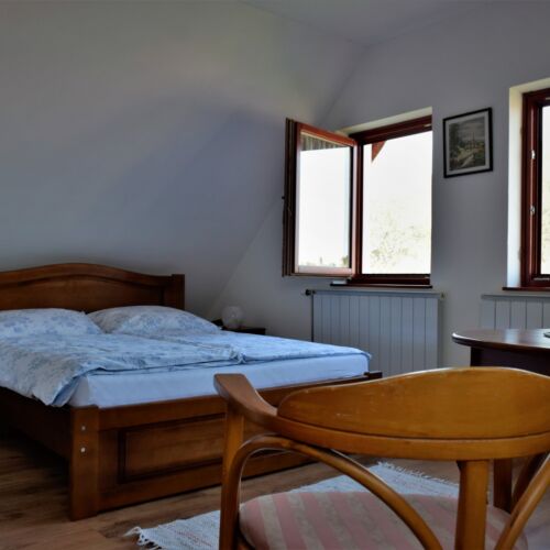 Whole House Romantic Summer House for 8 Persons