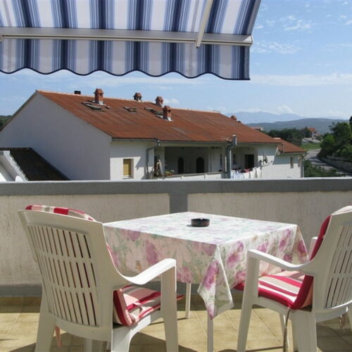 Apartament 3-osobowy z klimatyzacją z tarasem z 1 pomieszczeniem sypialnianym AS-2022-a