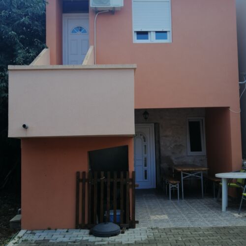 Pogled na dvorište ili atrij Cijela Kuća za 8 osoba(e) kuća za odmor