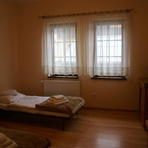 Fürdőszobás Standard háromágyas szoba