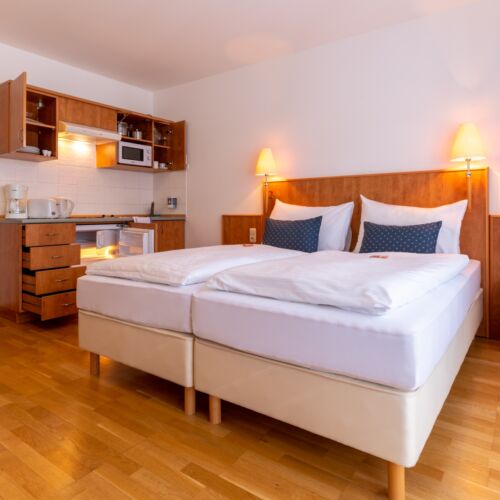 Apartman s balkónem s vlastní kuchyní pro 2 os. s 1 ložnicí