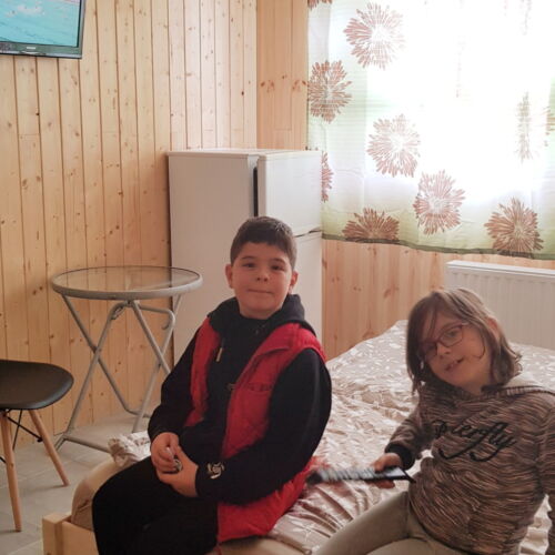 Dreibettzimmer mit Dusche und Eigener Teeküche