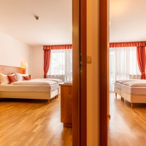 Rodinný Apartman s balkónem pro 4 os. se 2 ložnicemi