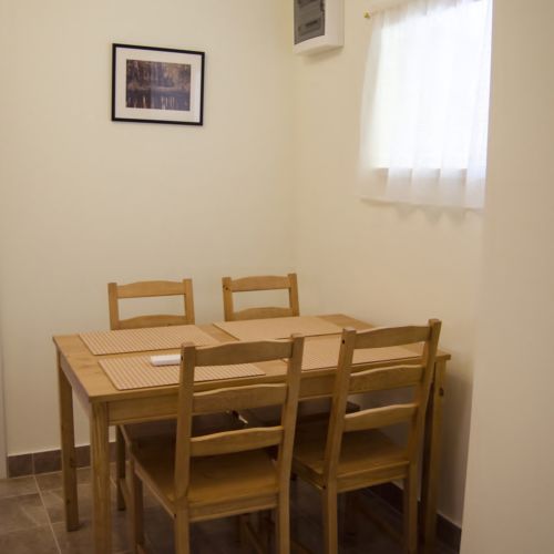 Ground Floor Premium 2-Room Apartment for 4 Persons (extra beds available)