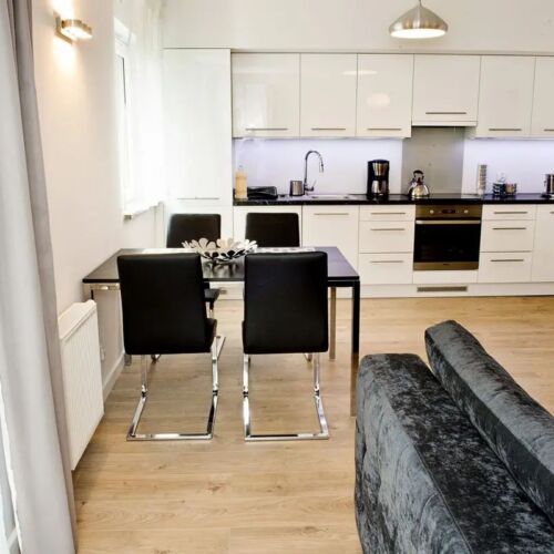 Apartament 4-osobowy z 2 pomieszczeniami sypialnianymi