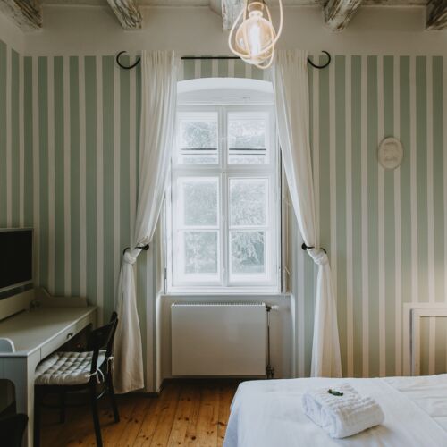 Földszinti Economy franciaágyas szoba