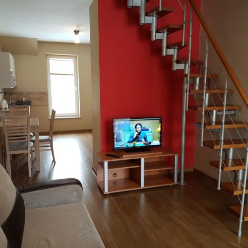 Apartament cu balcon maisonetă cu 2 camere pentru 4 pers.