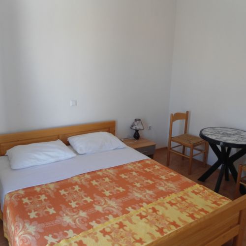 Apartament confort cu vedere spre mare cu 2 camere pentru 4 pers. (se poate solicita pat suplimentar)