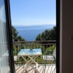 Sea View 4-Room Apartment for 10 Persons with Terrace