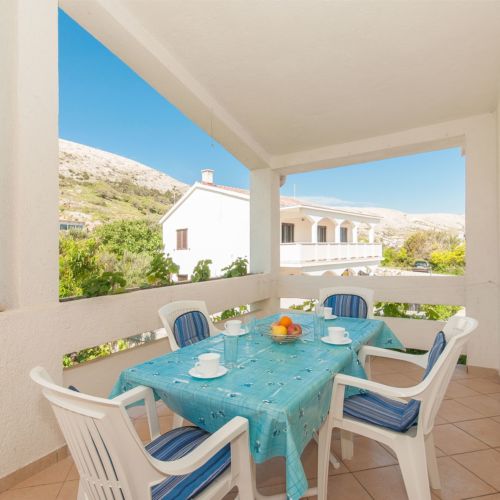 2-Zimmer-Apartment für 4 Personen mit Klimaanlage und Aussicht auf das Meer