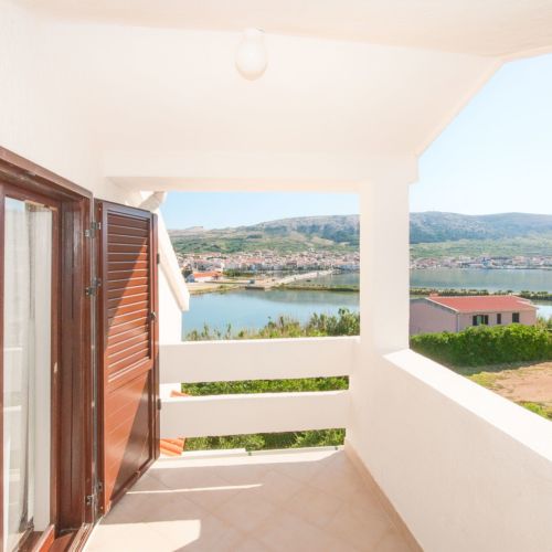 2-Zimmer-Apartment für 4 Personen mit Klimaanlage und Aussicht auf das Meer