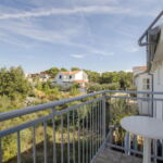 Apartments Vinko Brodarica