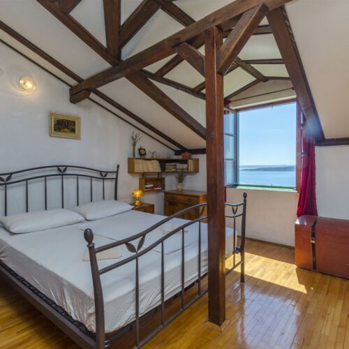 Apartament 3-osobowy z klimatyzacją z widokiem na morze z 2 pomieszczeniami sypialnianymi