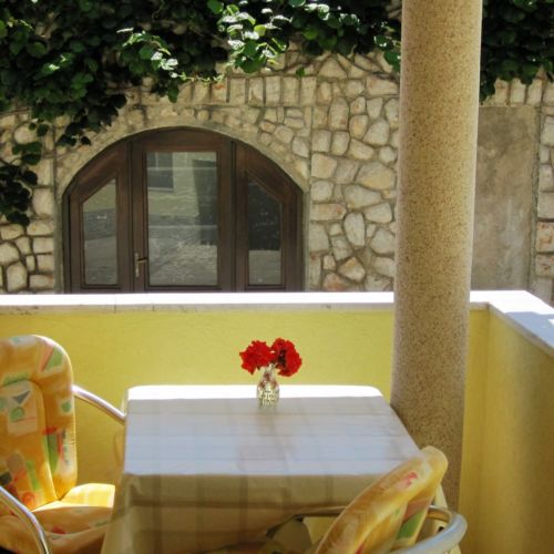 Apartament la etaj cu aer condiționat cu 1 camera pentru 2 pers.