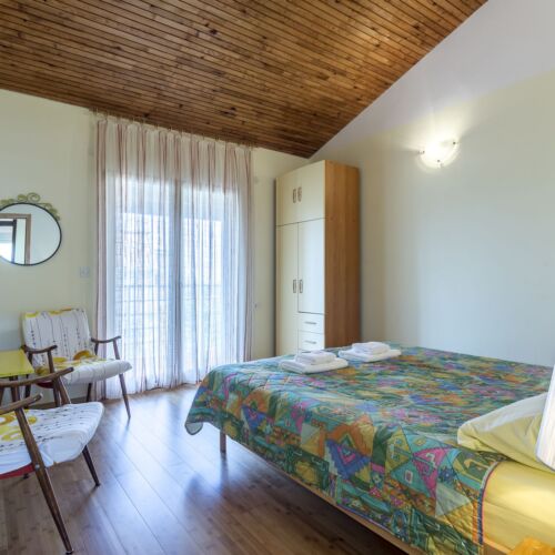 Sea View 2-Room Air Conditioned Apartment for 4 Persons