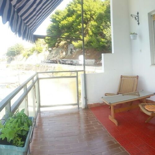 Apartament 4-osobowy z klimatyzacją z widokiem na morze z 2 pomieszczeniami sypialnianymi