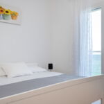 2-Zimmer-Apartment für 4 Personen mit Klimaanlage und Aussicht auf das Meer A-323-a