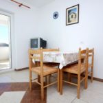 Apartament 5-osobowy z klimatyzacją z widokiem na morze z 2 pomieszczeniami sypialnianymi A-9357-a