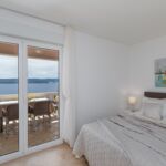 Tengerre néző légkondicionált 5 fős apartman 2 hálótérrel A-2754-d