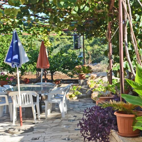 Apartament cu aer condiționat cu vedere spre mare cu 3 camere pentru 8 pers. A-6891-a