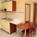 Apartman s klimatizací s terasou s manželskou postelí s 1 ložnicí AS-3097-a