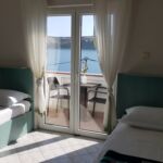 Tengerre néző légkondicionált 2 fős apartman 1 hálótérrel AS-6319-d