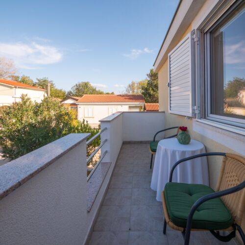 1-Zimmer-Apartment für 4 Personen mit Klimaanlage und Terasse A-5838-b