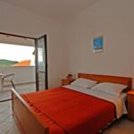 Sea View 2-Room Air Conditioned Apartment for 4 Persons A-14083-c