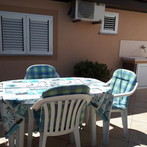 Apartament cu aer condiționat cu terasă cu 1 camera pentru 4 pers. A-6948-c