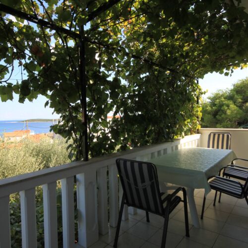 Apartament 5-osobowy z klimatyzacją z widokiem na morze z 2 pomieszczeniami sypialnianymi A-2411-a