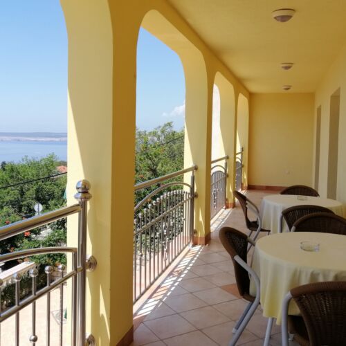 Apartament 6-osobowy z klimatyzacją z widokiem na morze z 3 pomieszczeniami sypialnianymi A-5592-a