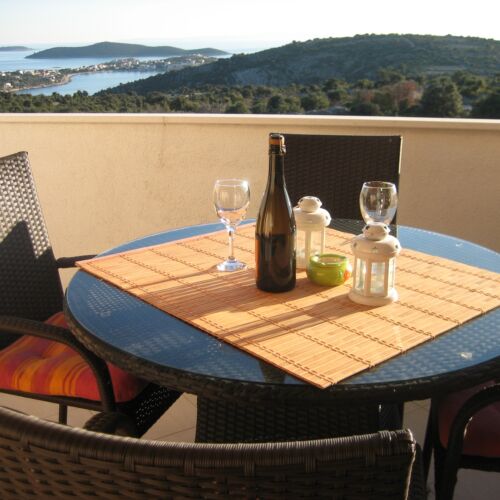 Sea View 1-Room Air Conditioned Apartment for 4 Persons A-11470-b